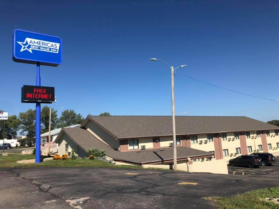 AMERICAS BEST VALUE INN BEATRICE 51 7 3 NE