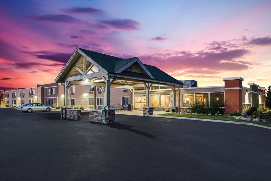 AMERICINN WYNDHAM BAXTER BRAINERD  76     1  2  0    Updated 2021