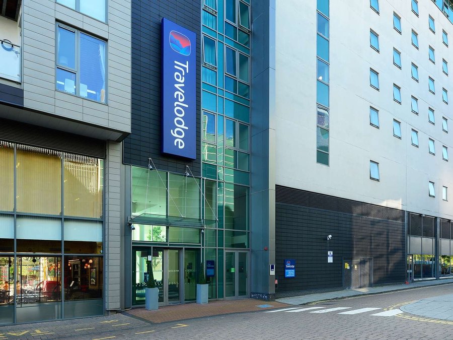 TRAVELODGE MILTON KEYNES AT THE HUB - Updated 2021 Prices, Hotel ...