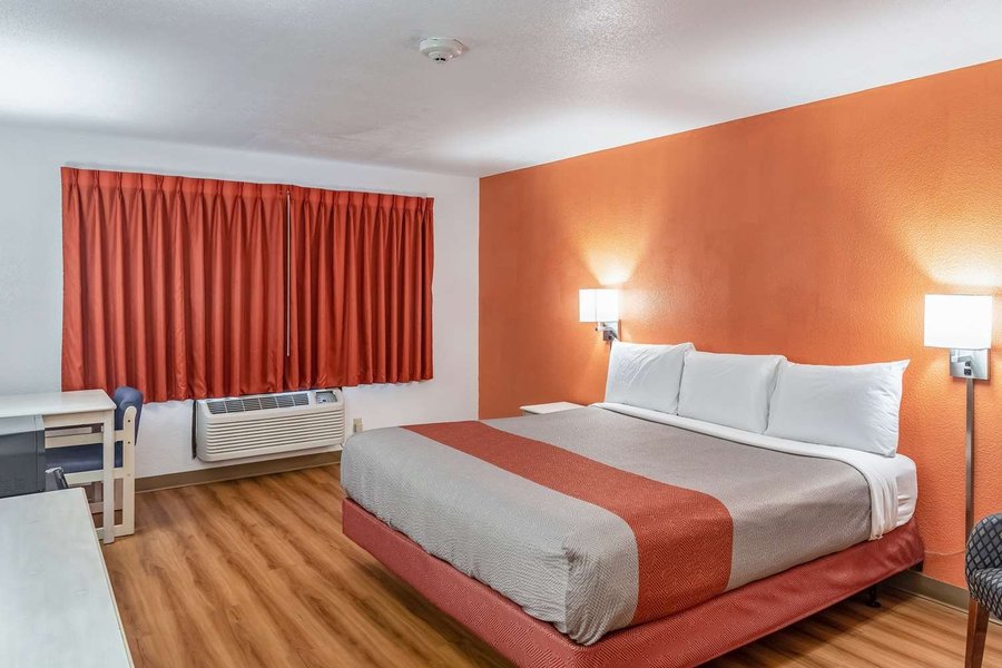 MOTEL 6 FOND DU LAC, WI - Updated 2020 Prices & Hotel Reviews - Tripadvisor