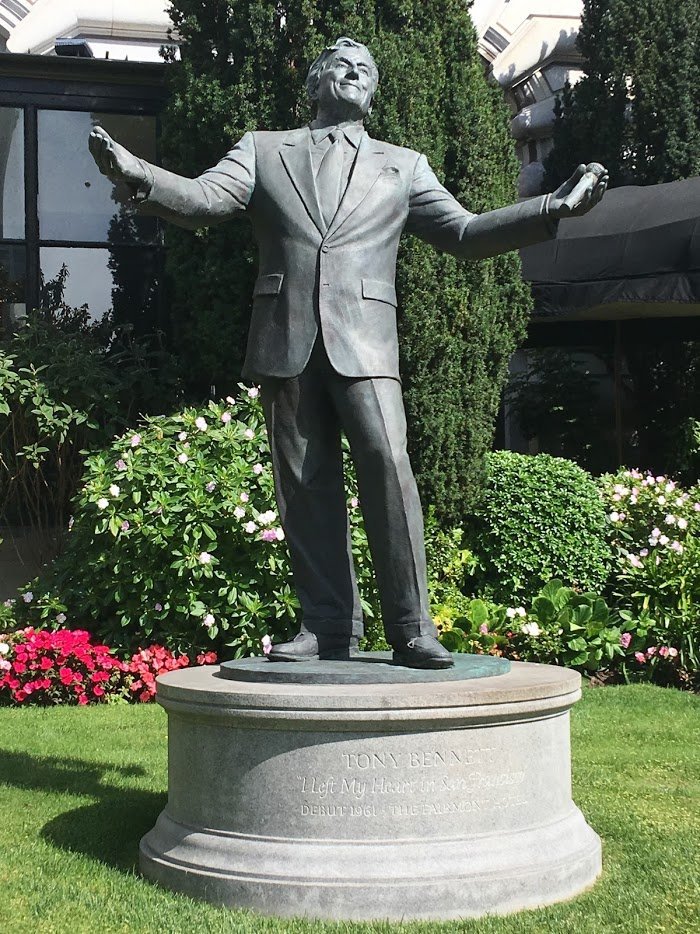 Tony Bennett Statue (San Francisco): All You Need to Know