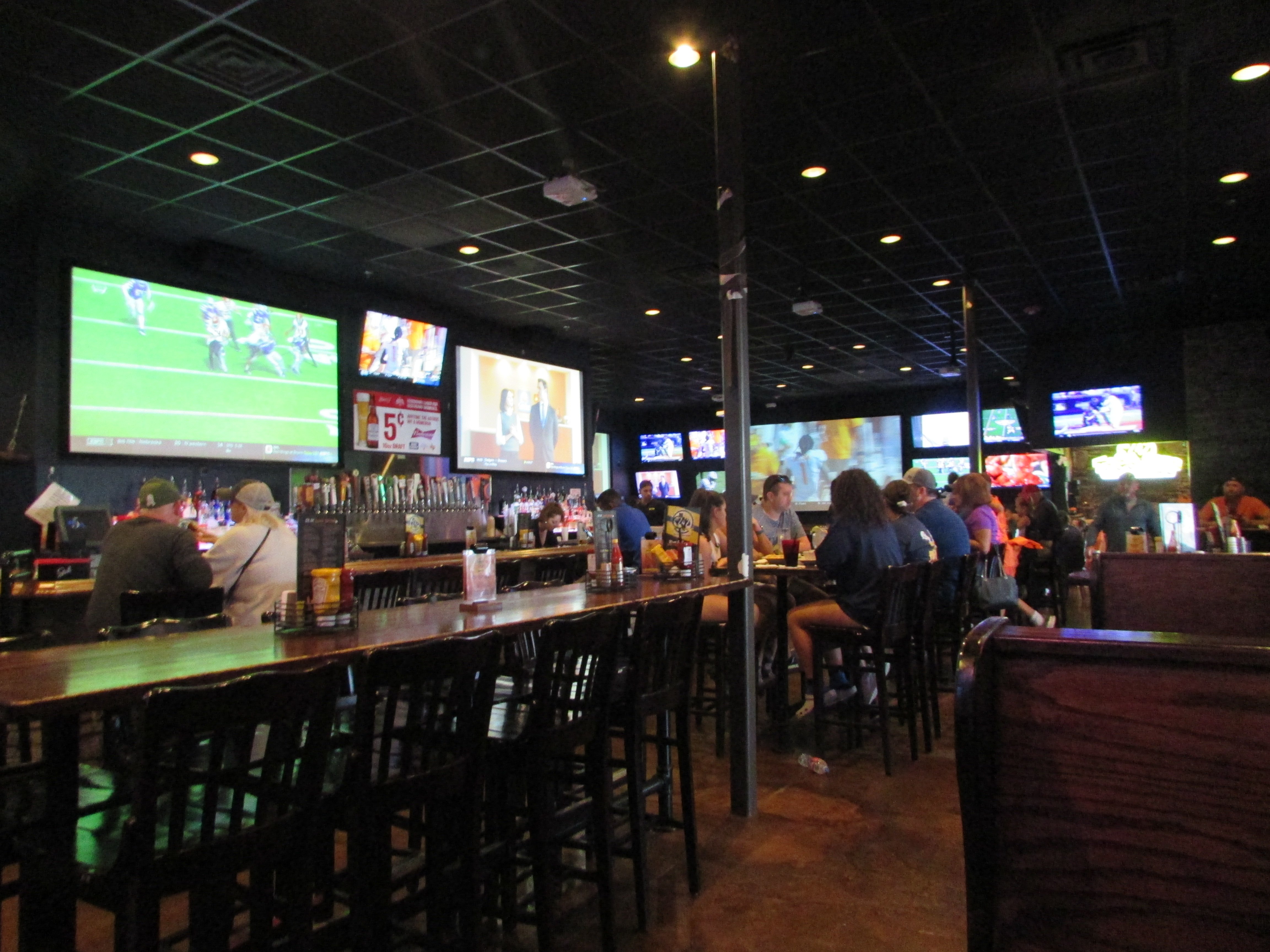 242 PUB GRILL Spring Menu Prices Restaurant Reviews Order Online Food Delivery Tripadvisor