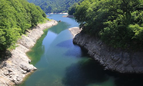 奥只見湖