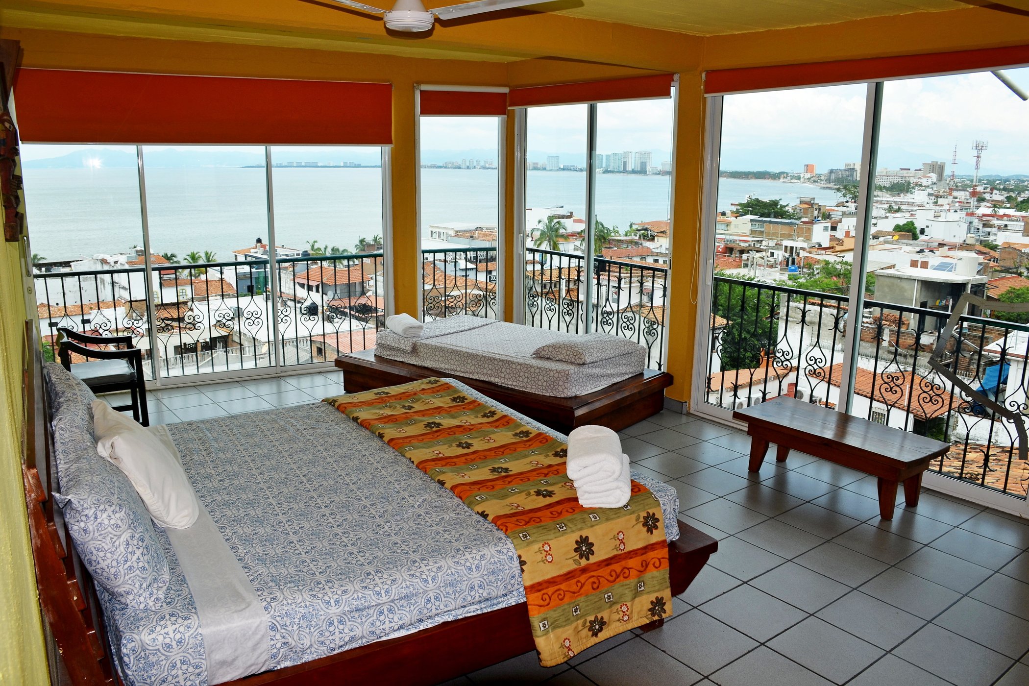 Hostal Vallarta Suites by null