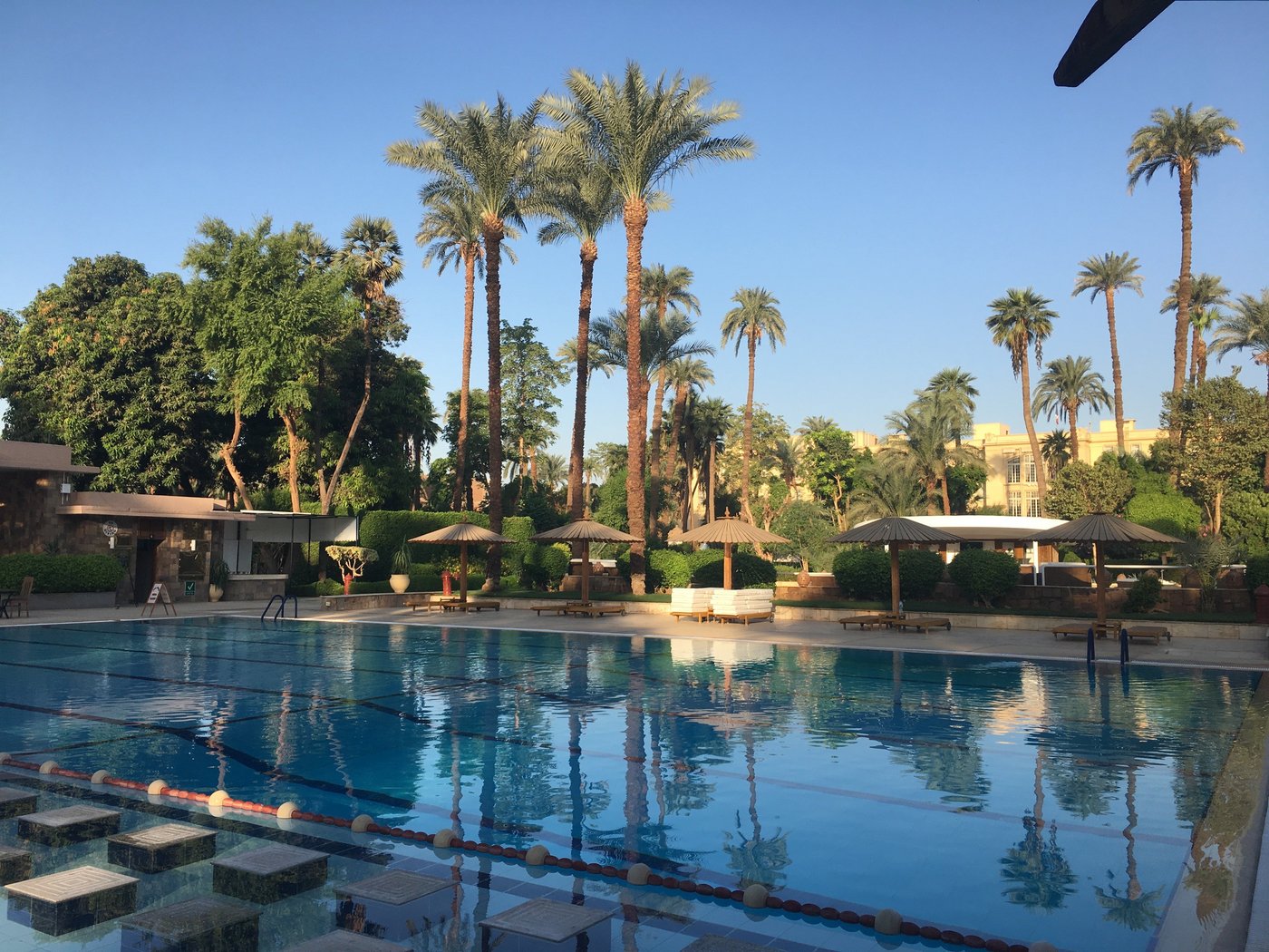 Pavillon Winter Luxor Pool Pictures & Reviews - Tripadvisor