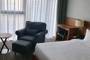 Room & Suite