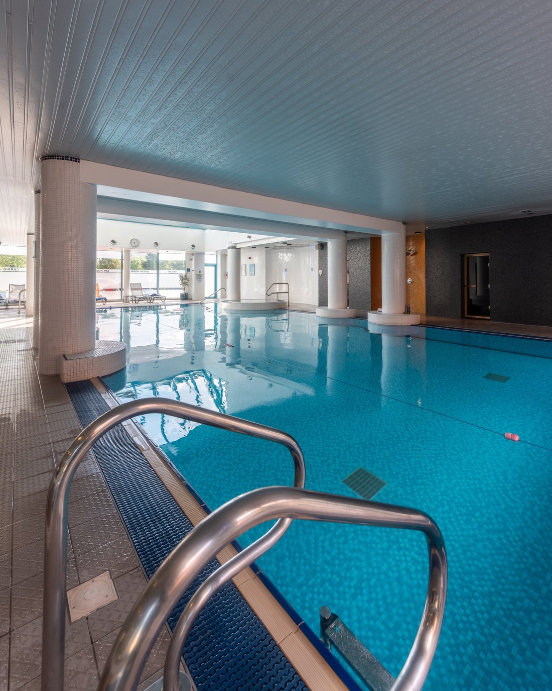 Novotel Cardiff Centre Pool: Pictures & Reviews - Tripadvisor