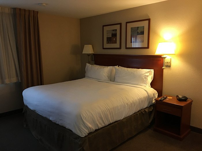 Candlewood Suites Indianapolis ?w=700&h= 1&s=1