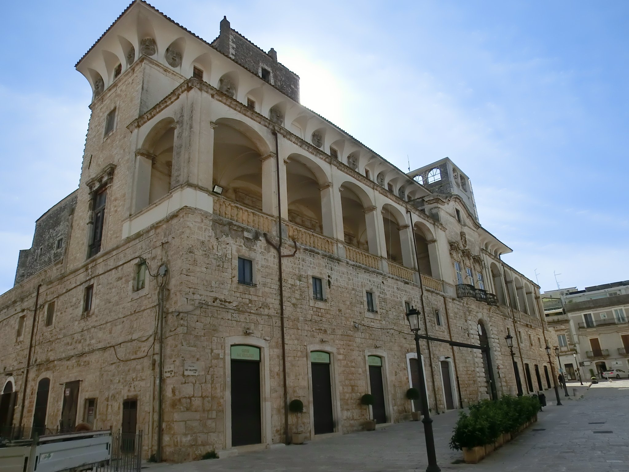 PALAZZO DE MARI (Acquaviva Delle Fonti): Ce Qu'il Faut Savoir