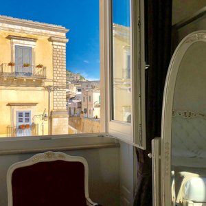 Site Rooms, camera primo piano
