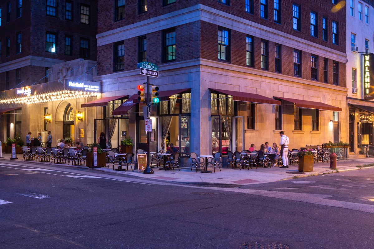 FAIRFIELD INN SUITES PHILADELPHIA DOWNTOWN/CENTER CITY $116 ($̶1̶5̶7̶