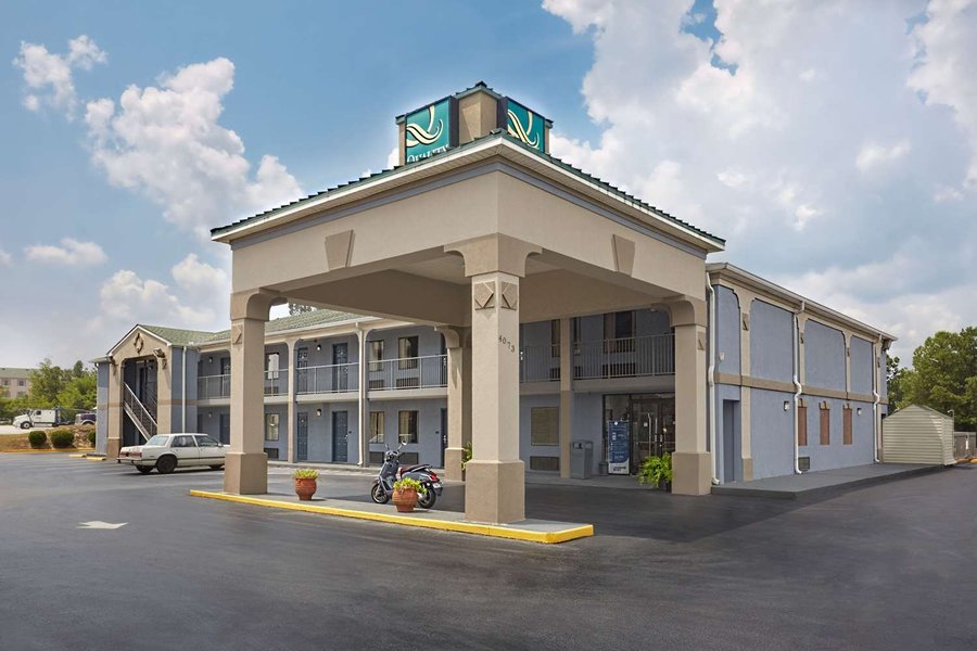 QUALITY INN AT FORT GORDON $50 ($̶6̶9̶) - Prices & Hotel Reviews ...