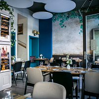 Wnętrze restauracji.