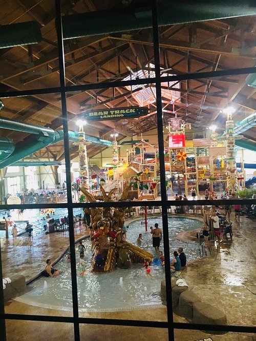 GREAT WOLF LODGE - SANDUSKY, OH - Resort Reviews & Price Comparison