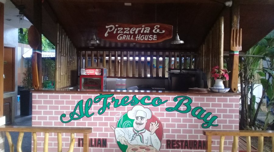 Al Fresco Pizzeria and Grill House 