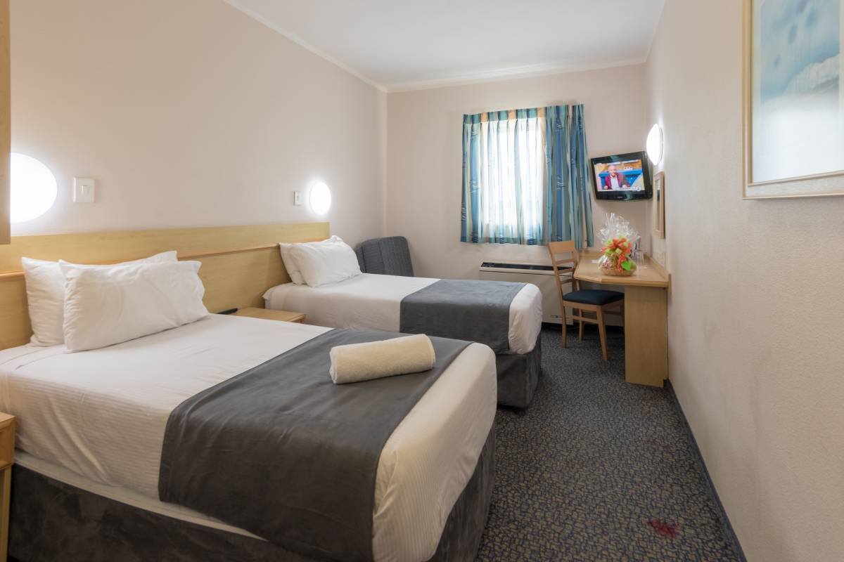 Hotel photo 8 of Road Lodge East London.