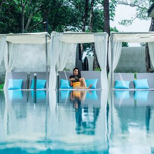 Just relaxing at The Culvert underwater sound pool. Hotel in Kuching doesn’t get better than this