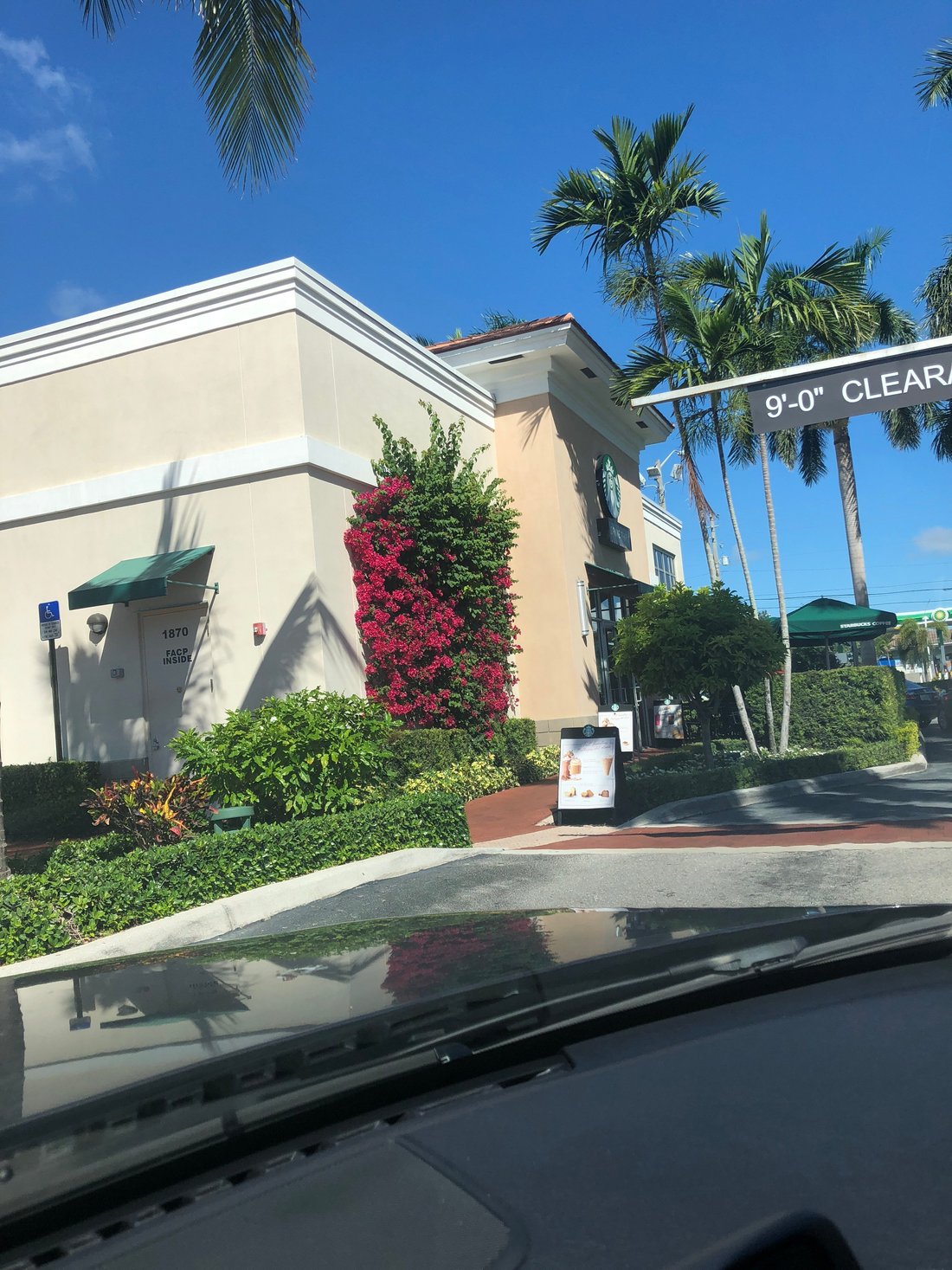 STARBUCKS, West Palm Beach - 1815 Palm Beach Lakes Blvd - Menu, Prices &  Restaurant Reviews - Tripadvisor