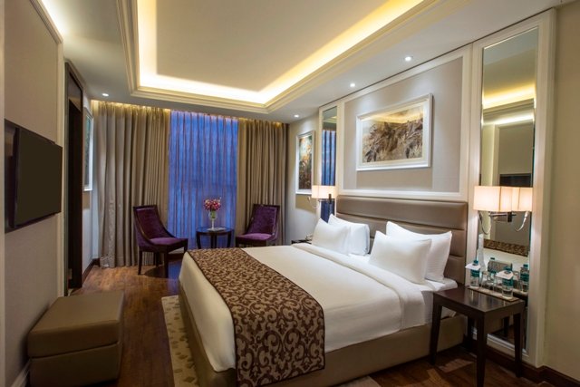 Hotel photo 40 of Hotel Singhania Sarovar Portico.