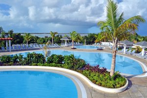 Piscina e praia