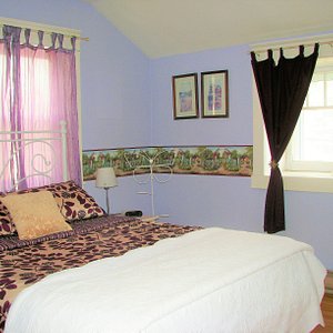 Bedroom in the Burnside Suite