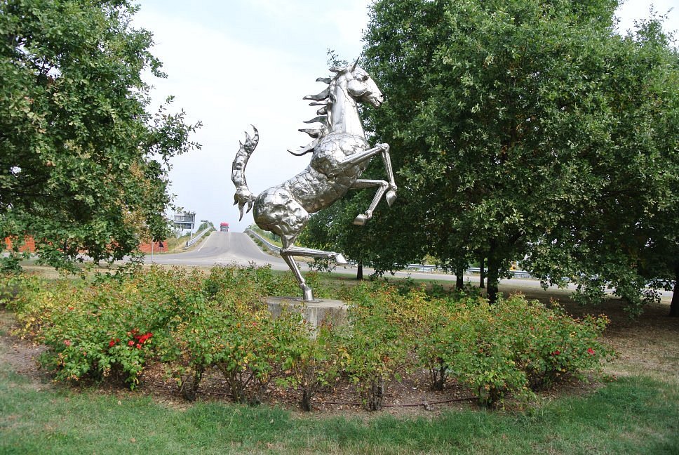 Cavallino Rampante Sculpture