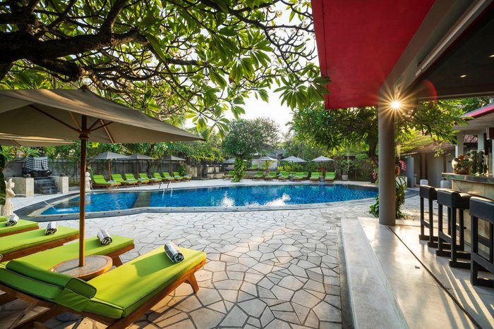 Kuta Seaview Boutique Resort Pool: Pictures & Reviews - Tripadvisor