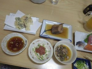 餐饮