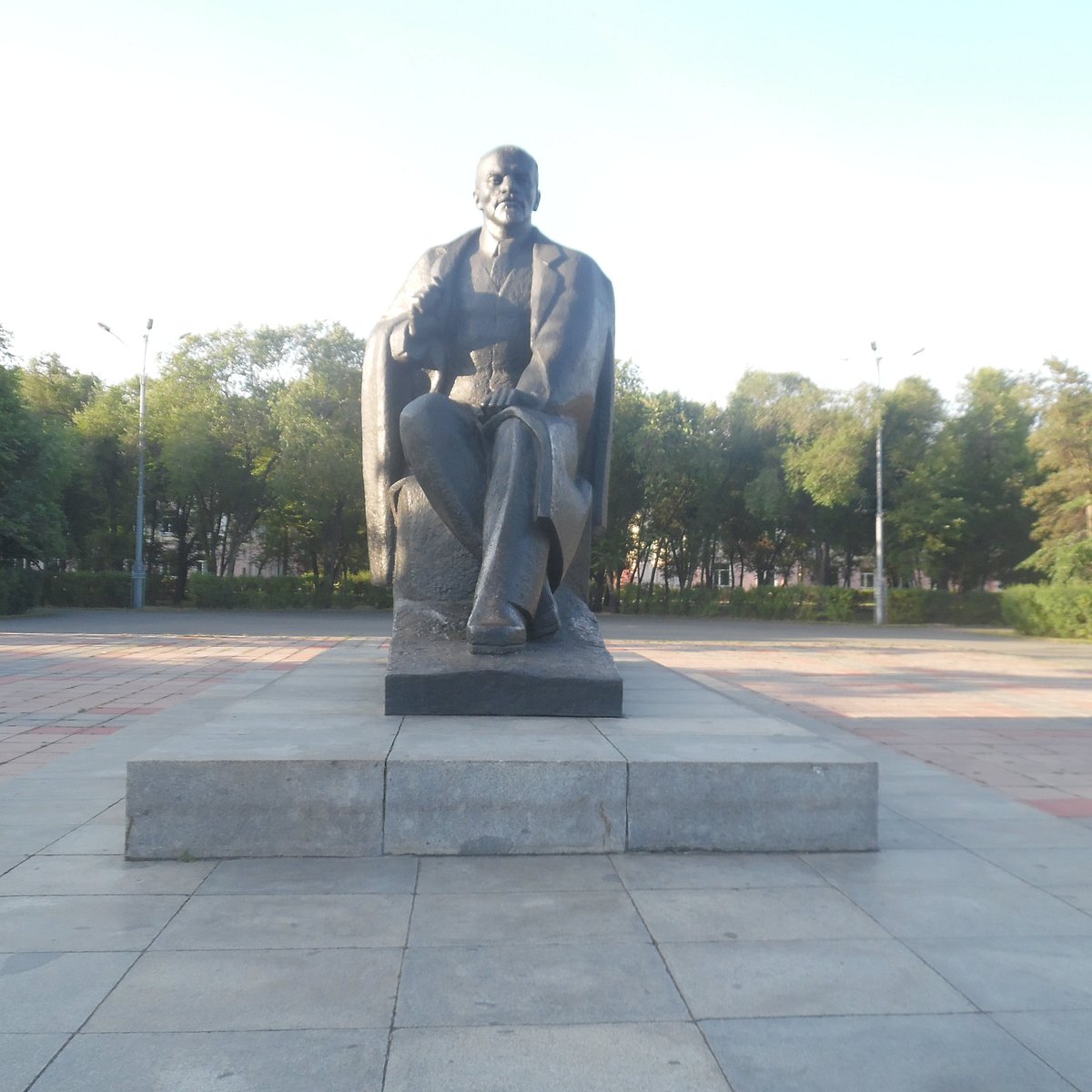 Памятник Ленину в Абакане