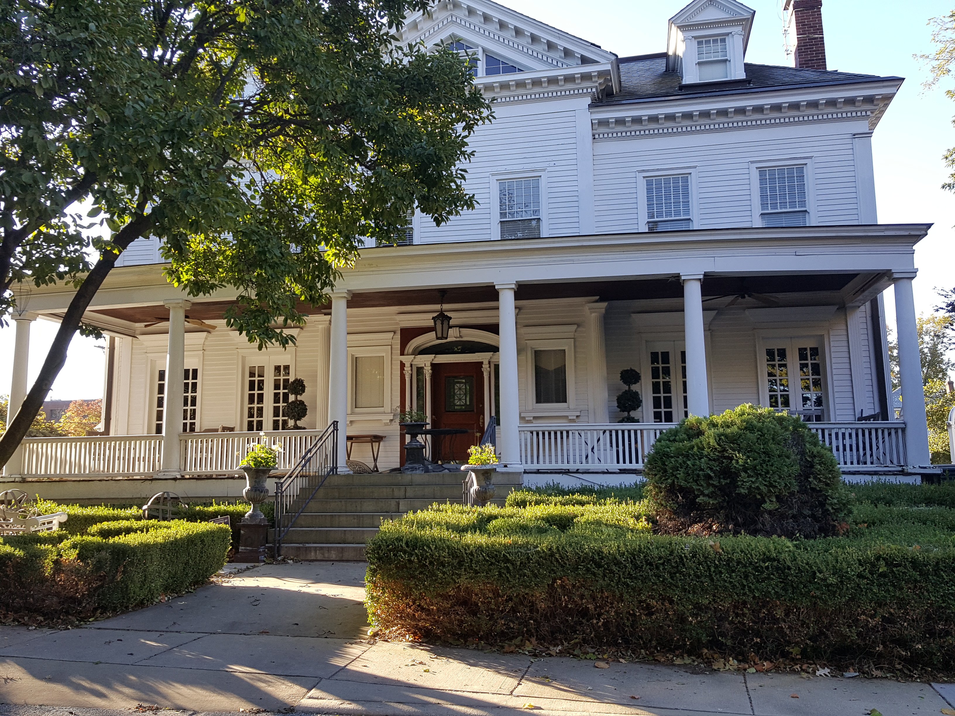 PASFIELD HOUSE INN (Springfield) - B&B Reviews & Photos - Tripadvisor