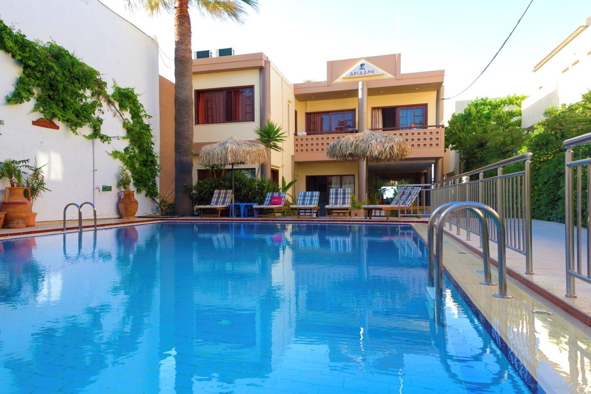 Ariadne Beach Pool: Pictures & Reviews - Tripadvisor