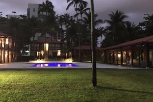 Pool & Beach