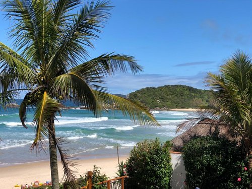 Quem já conhece as praias de Bombinhas - SC? : r/brasil