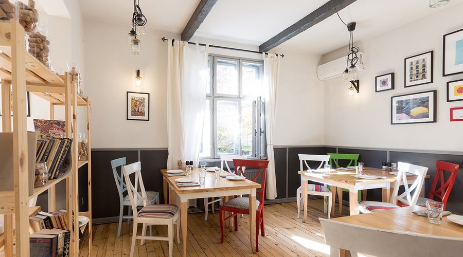 Restaurant Aubergine - first floor salon
