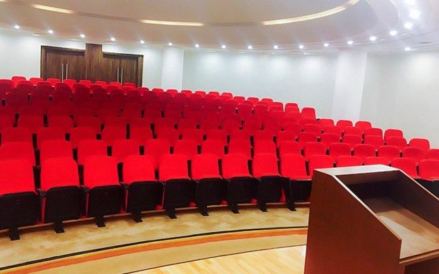 Amfi Salon