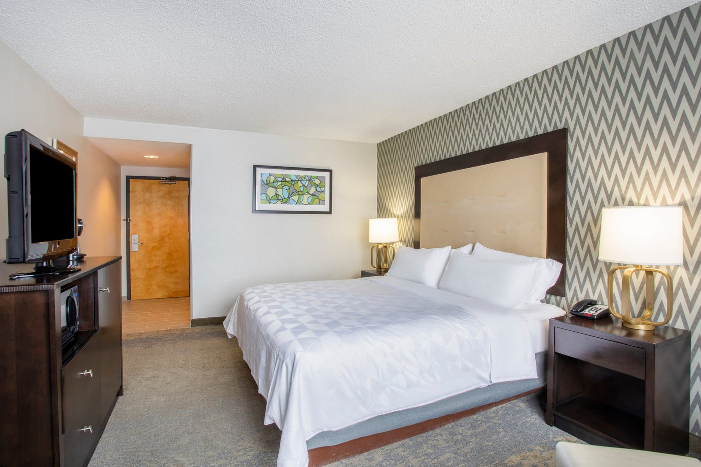 HOLIDAY INN & SUITES PARSIPPANY FAIRFIELD $116 ($̶1̶5̶4̶) - Updated ...