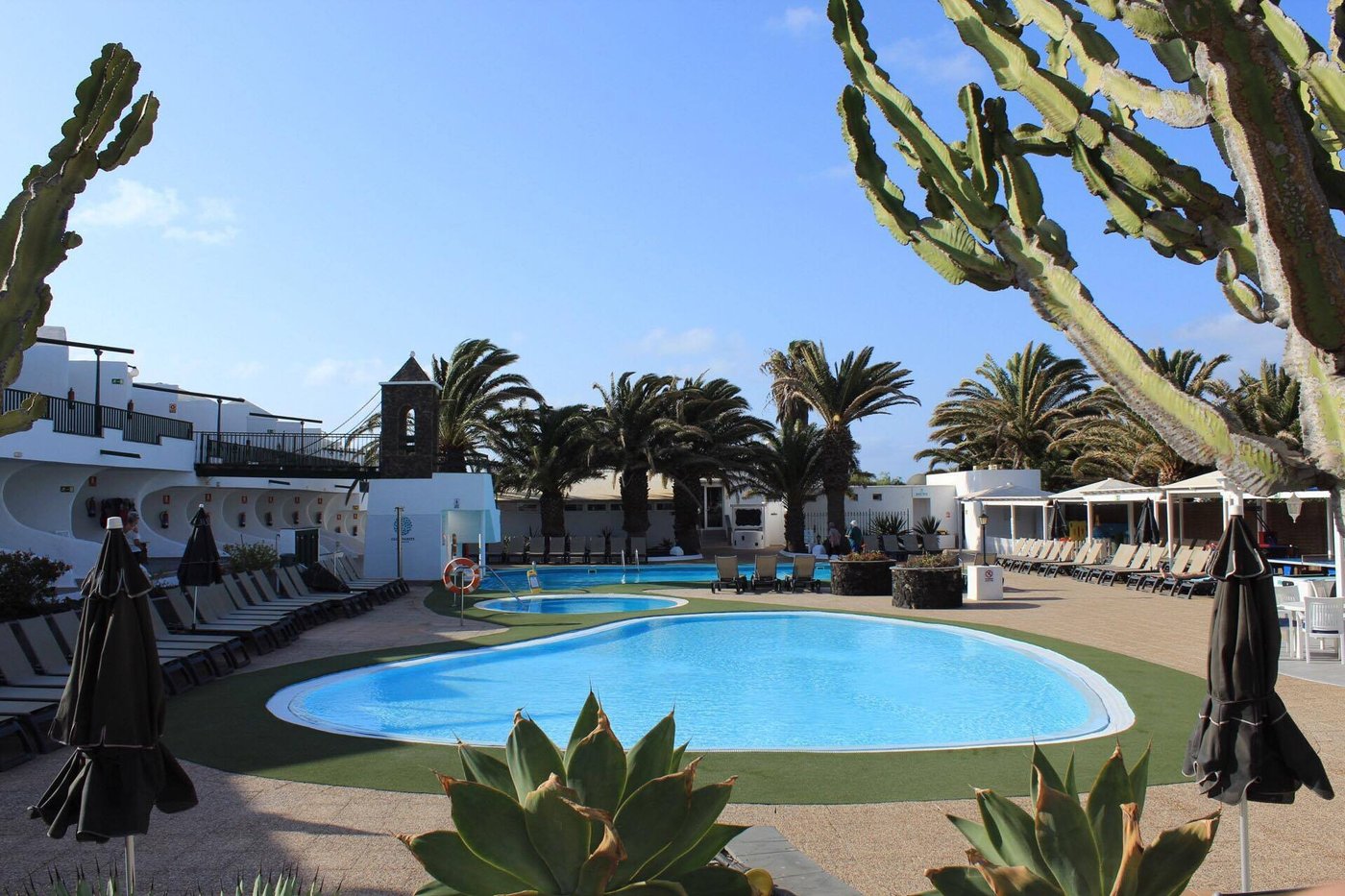 CLUB TAHITI: UPDATED 2024 Hotel Reviews and 399 Photos (Lanzarote/Costa ...