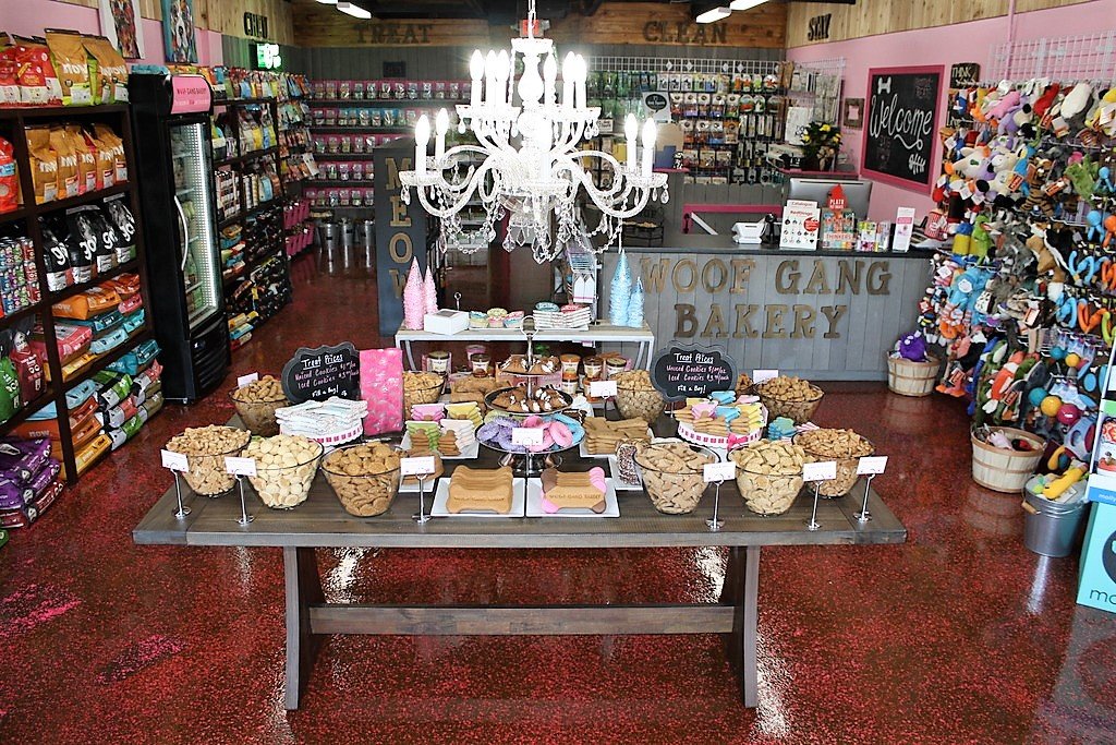 Woof bakery and grooming store