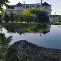 Restaurant Le Palace du Lys, venez découvrir notre cadre et déguster une cuisine bistrinomique