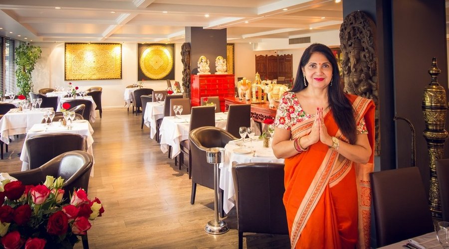 Neelam Gupta Directrice du restaurant indien Le Kavéri Paris-Ouest