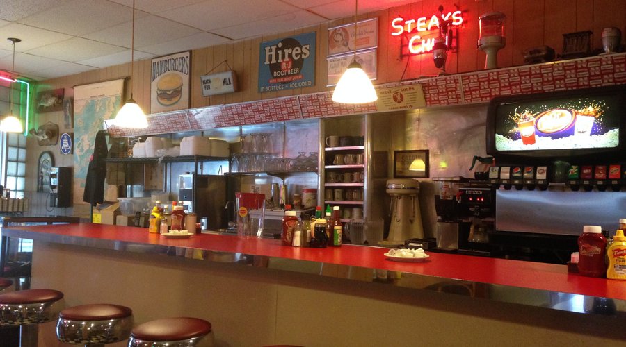 Louie M's Burger Lust