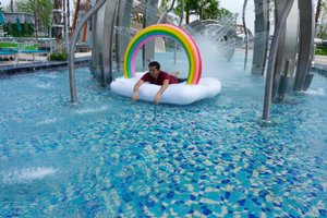 Pool und Strand