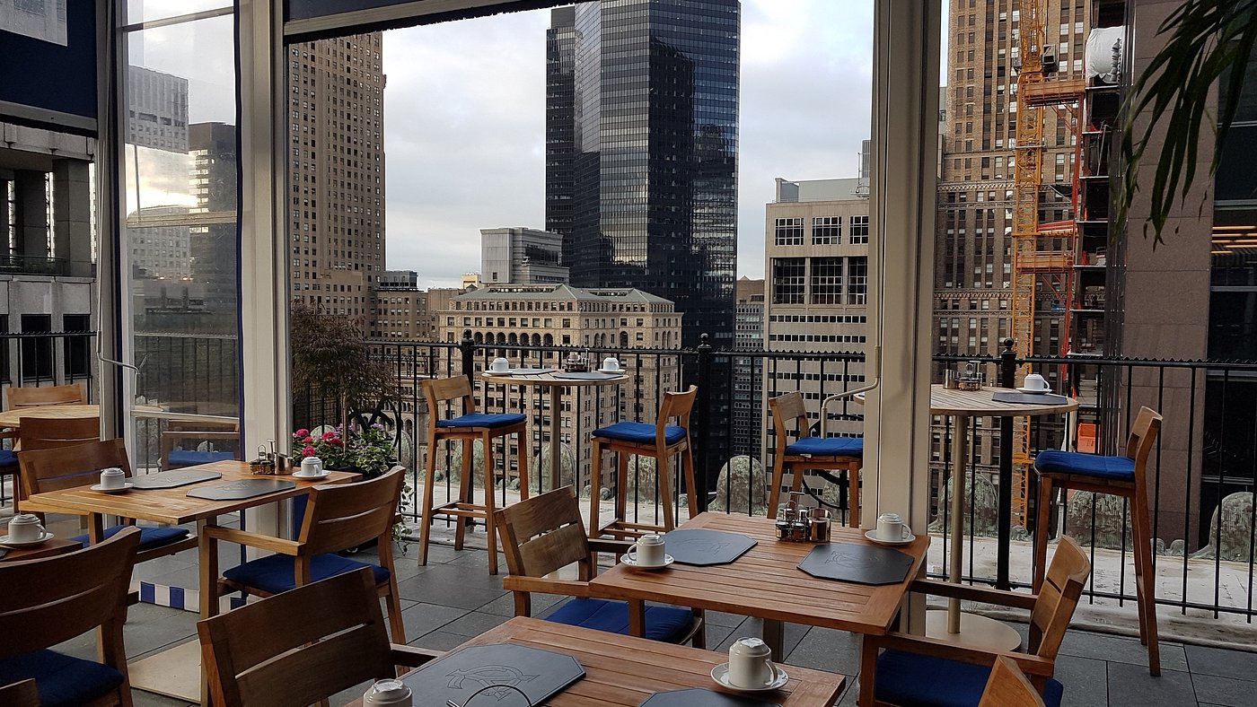 yale club rooftop dining room