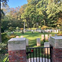 Ploegsteert Wood Cemetery