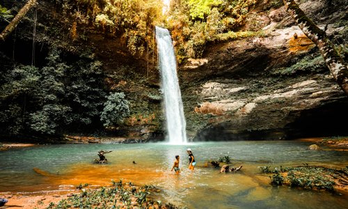 Cascada Caracas, ubicada en el municipio de Mesetas en el Meta maravillas de Colombia Oculta