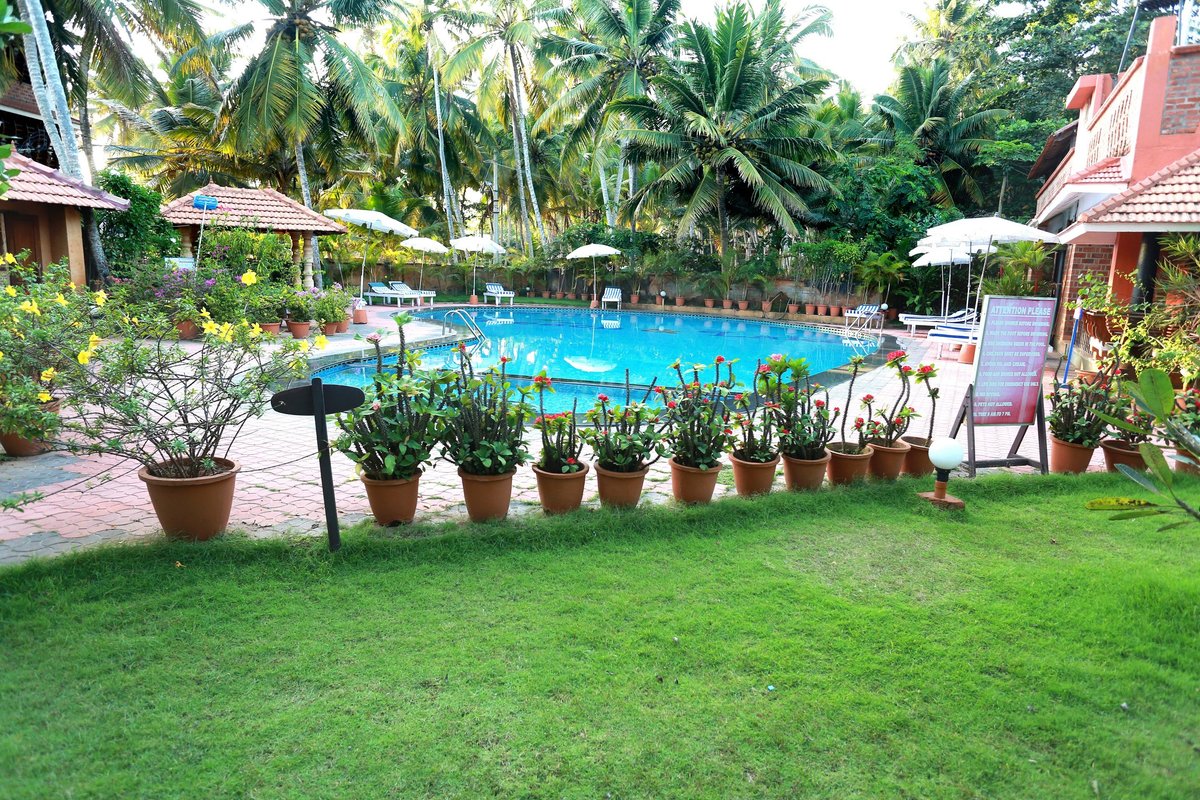 Beach And Lake Ayurvedic Resort Kovalam Pool Pictures And Reviews Tripadvisor 2788