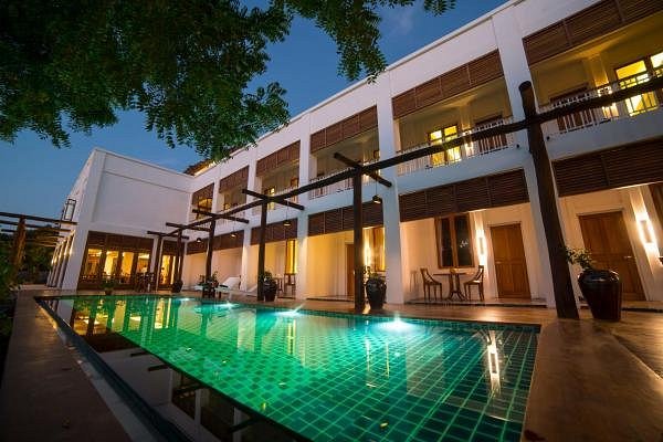 bagan villa myanmar hotel tourism tourist