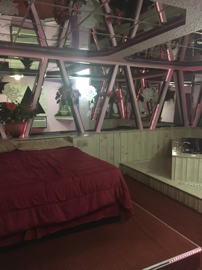 Petite Porn 13 - GALLERY HOLIDAY MOTEL $110 ($Ì¶1Ì¶2Ì¶7Ì¶) - Prices & Hotel Reviews - South  Amboy, NJ