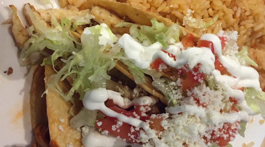 Maciel's Tortas & Tacos