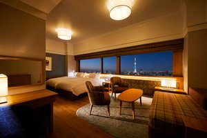 Room & Suite